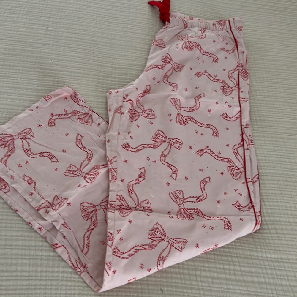 2 pairs of Victoria’s Secret pajama bottoms, size small